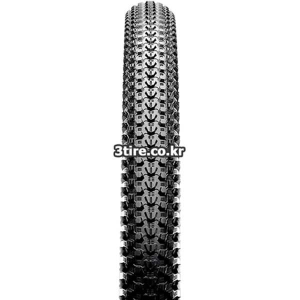 C1747 27.5X2.25C (57-584) 자전거 CST 타이어